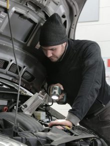 Transmission Repair Near: Ensuring Your Vehicle Runs Smoothly